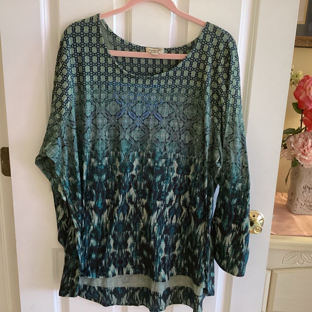 NWOT. One World Brand Women’s 3X Turquoise, Green & Black L/S Top w/Accents
